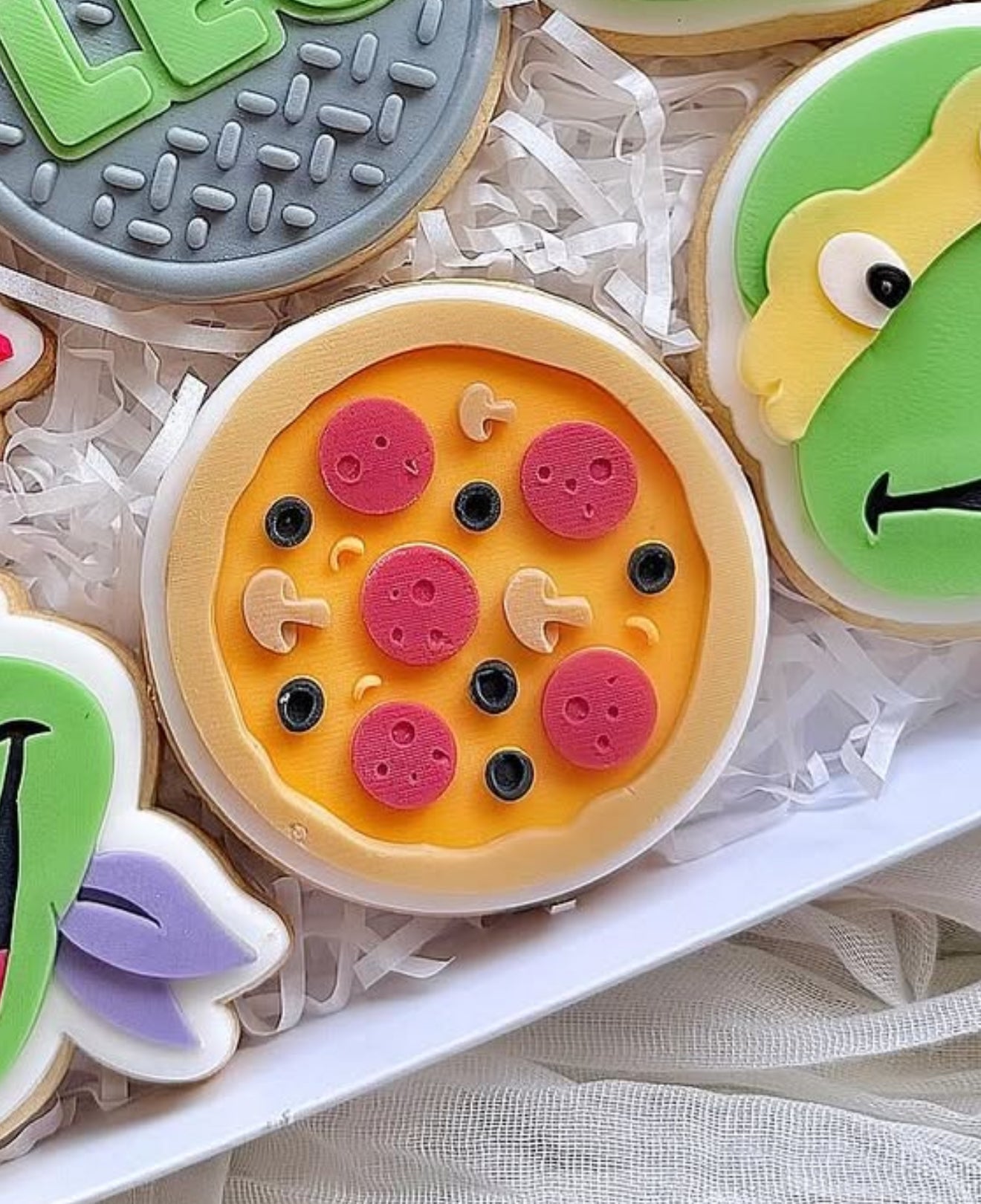 Pizza Stamp and Cutter