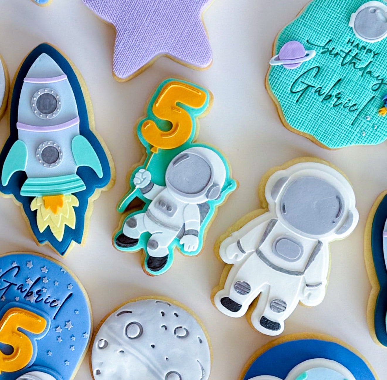 Astronaut & number 5 Balloon Stamp and Cutter