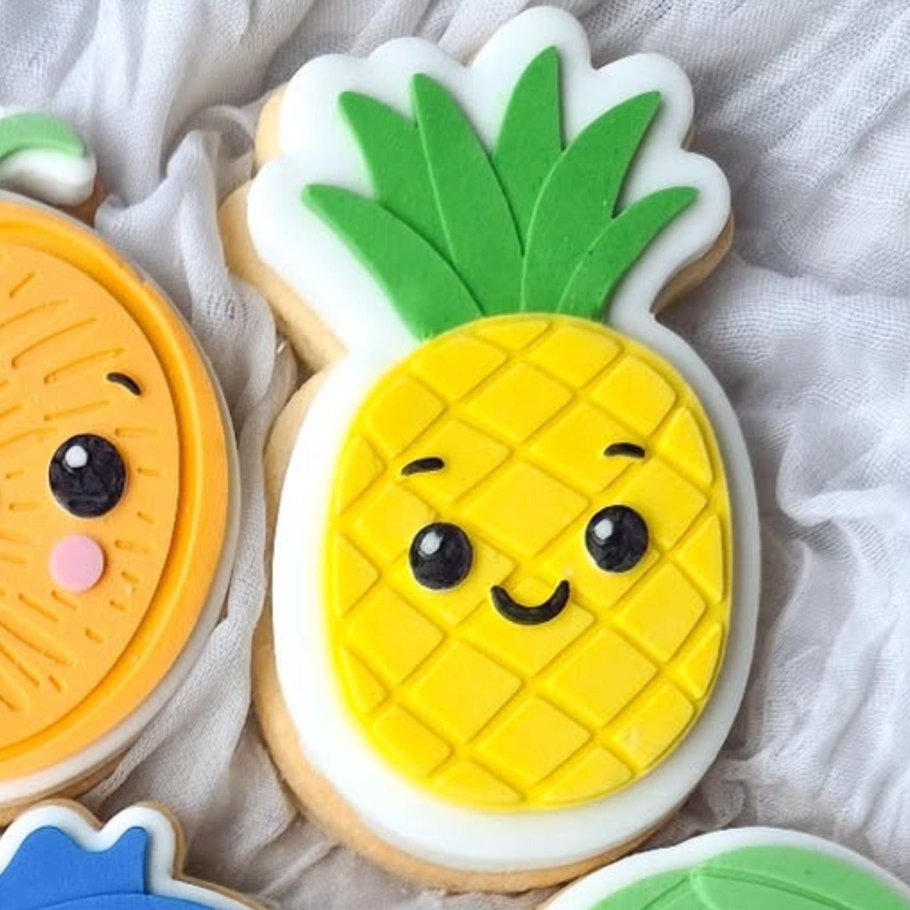 Pineapple Stamp & Cutter