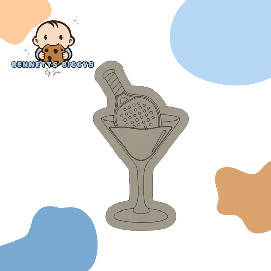 Martini with Padel Bat