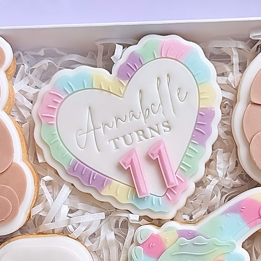 Heart Frilly Frame